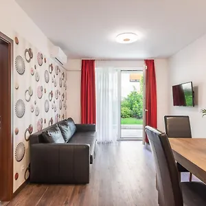Corvin Hotel de apartamente